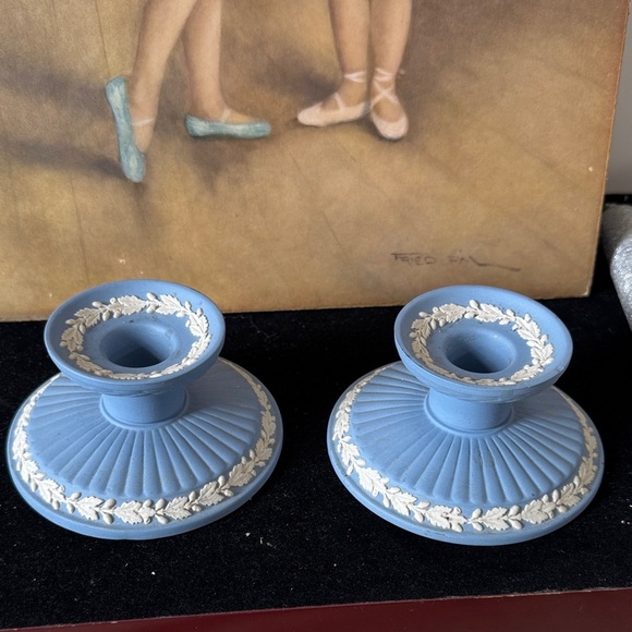 Fluted Candlestick  Wedgewood Jasper (pale blue) Laurel Pattern set of two - Picture 2 of 9